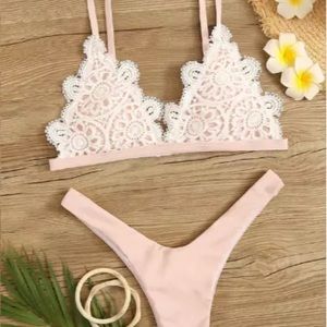 Woman Sexy clothing Guipure Lace Triangle Top